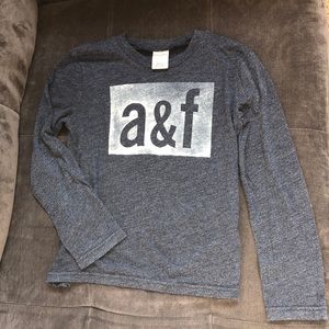 Abercrombie kids size extra small, 8 long sleeve